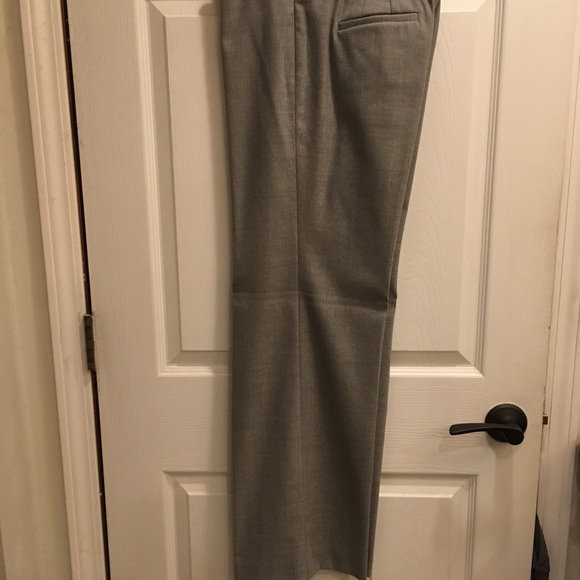 Ann Taylor Trousers Chevron Pattern. - Picture 6 of 6